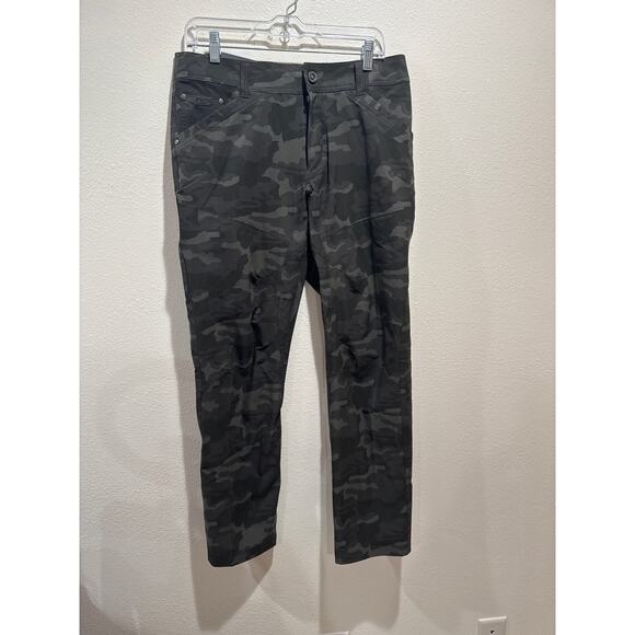 Kuhl Other - Mens KUHL SILENCR HIKING PANTS camouflage size 32 x 30 new